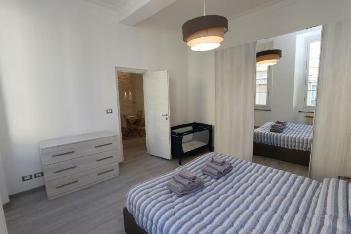 Exclusive Apt Really Downtown - Free Private Parking Included! Genua Exterior foto