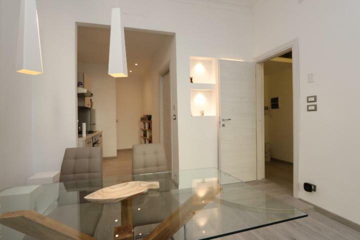 Exclusive Apt Really Downtown - Free Private Parking Included! Genua Exterior foto