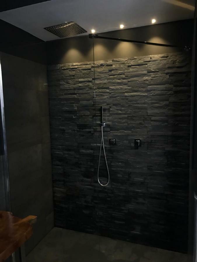 Exclusive Apt Really Downtown - Free Private Parking Included! Genua Exterior foto